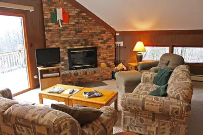 Image de A Vacation Cozy Home avec une Belle Nature Voir