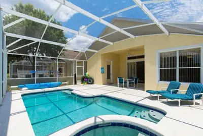 Image de Superbe Luxury Pool Home situé dans Highlands Reserve Community Golf w \/ Conservation Vues