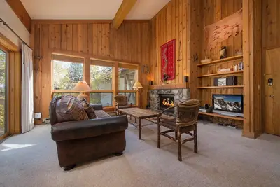 Image de 2bd / 2ba Nez Perce B 6: 2 Condominiums Br / 2 Ba à Teton Village, Pour 6 Personnes