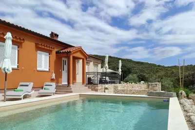 Image de Hacienda Babina, Island Cres, salon, bain à remous,