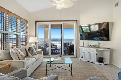 Image de 301w ~ attique 3br / 3ba penthouse avec vue magnifique sur le Golfe