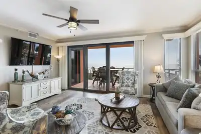 Image de Luxe 3br Gulf Front Condo