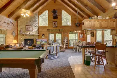 Medicine Man Est Une Cabine De Charme Dans Un Endroit De Charme Pres De Gatlinburg & Pigeon Forge