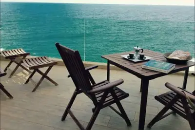 Image de Penthouse Cosy Sur La Mer!
