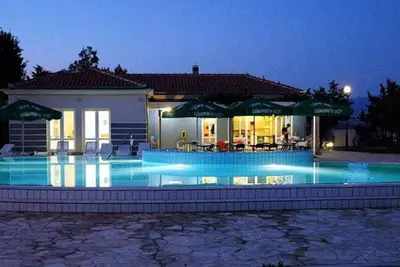 Un petit endroit paisible pour se reposer en famille!