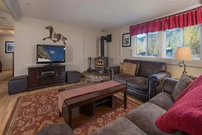 Image de Un premier étage, condominium de 2 chambres situé dans Teton Village