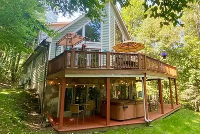 Image de Chalet au sommet de la montagne avec terrasse spacieuse et emplacement central