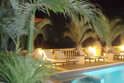 Image de La villa \"Coral Suite\". Grands groupes de fêtes, mariages, anniversaires