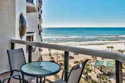Image de Hou la la! 135 $ / N 4 / 27-5 / 1! Plage libre Srvc! Piscine chauff��e Vues sur l'océan! Jacuzzi!