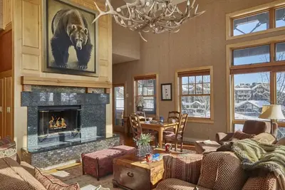 Image de 3. 5bd / 3. 5ba Cody Maison 1a: 3. 5 Br / 3. 5 condominiums de Ba à Teton Village, pour 8 personnes