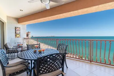 Image de Sw 804 Superbe condo de 2 chambres et 2 salles de bain situé au-dessus du front de mer au Sonoran Sun