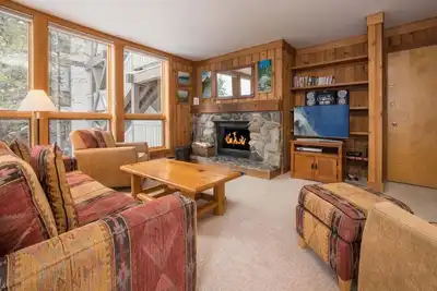 Image de 2bd / 2ba Nez Perce C 4: 2 condominiums Ba / 2 à Teton Village, pour 6 personnes