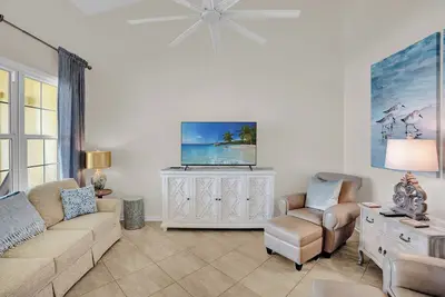 Image de 305w ~ Profitez de votre escapade Ă la plage dans ce magnifique condo 2br / 2ba!