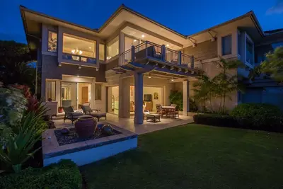 Image de Hualalai Palm Villa 140c ~ populaire 3 bd sur le 15ème fairway ~ 2 voiturettes de golf!