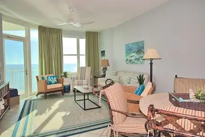 Image de 1510 - 1b / 2 Bath - Nouveau revêtement de sol 2017 - 50 \"Tv à écran plat dans le salon