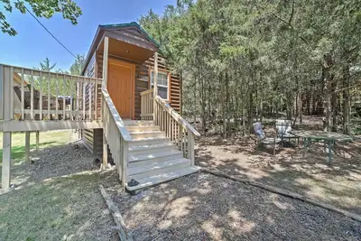 Image de Cabane rustique Branson avec porche - près de Table Rock Lake