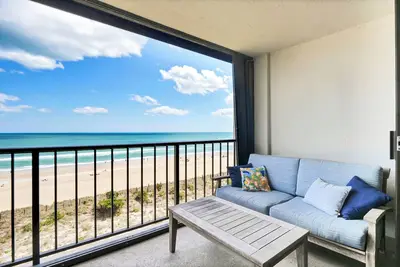 Image de Station One - Condo 5c Stewart-Oceanfront avec piscine communautaire, tennis, plage