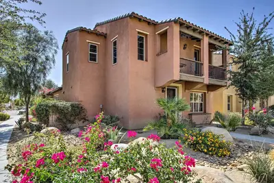 Image de Magnifique 3br Palm Desert House w \/ vue sur la montagne