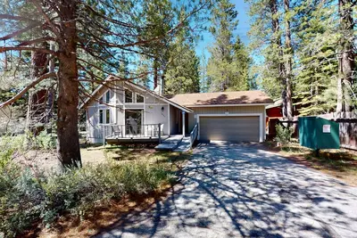 Image de Maison spacieuse avec accès handicapé et terrasse - montagne vivant près du lac!