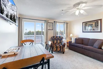 Image de Ml319 1br \/ 1ba -Wi-Fi- à côté de Slopes & Village - Great Value!
