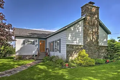 Image de Pulaski Home on 50 Acres - Près du lac Ontario!