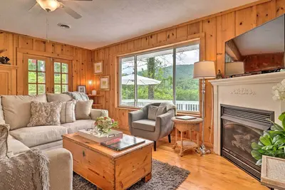 Image de Splendide cabine de la région d'Asheville avec vue sur le mont Pisgah!