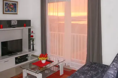 Appartement pour 2 personnes avec vue sur la mer, Wifi, climatisation, parking, barbecue