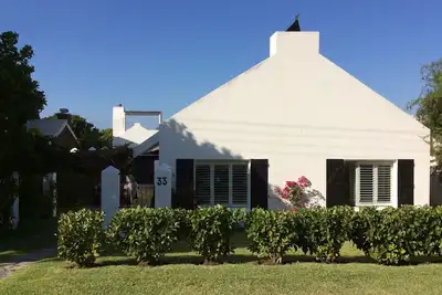 Image de Maison de plage élégante dans un endroit parfait avec piscine privée (2-6 personnes)