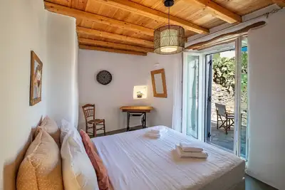 Image de Exochi - Maison traditionnelle \/ vue sur le toit (jusqu'à 4 personnes)
