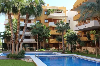 Image de Luxe en bord de mer: Appartement spacieux (4 personnes), vue mer - Last Minute Deal