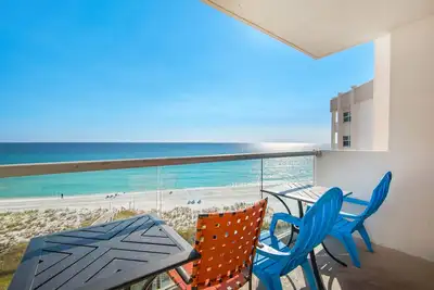 Image de Regency Towers 702 West - 2 chambres / 2 salles de bain pour 8 personnes. Wifi gratuit. Piscine