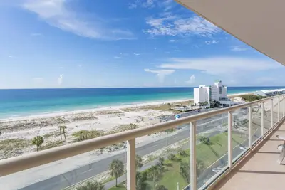 Image de Vues magnifiques sur le golfe depuis le balcon!