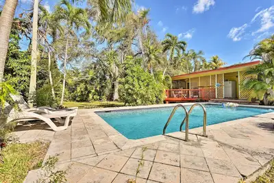 Image de Maison pittoresque au coeur de Miami Springs avec piscine!