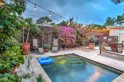Image de Tropical Lake Worth House avec piscine chauffée!