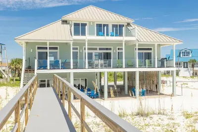 Image de Magnifique Gulf Front Home! Peut accueillir jusqu'à 17 personnes!