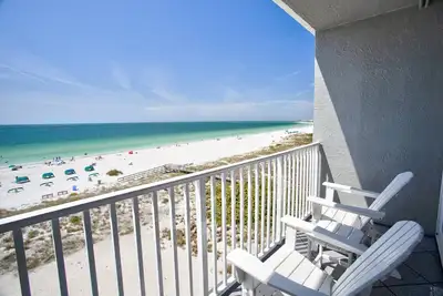 Image de La cabine Finest plage Penthouse Disponible sur Treasure Island!