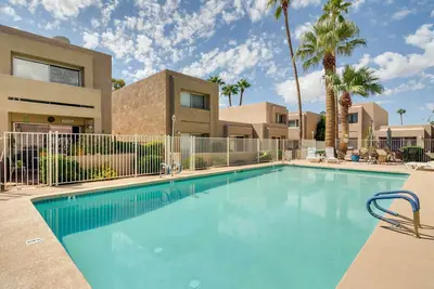 Image de Mesa Golf Course Home dans Gated Resort Community