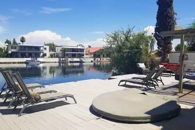 Image de Lakefront Tempe House w \/ terrasse, bain à remous et bateaux!