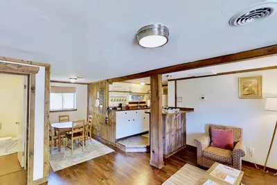 Image de Pack Creek ~ Creekside Orient: 1 Br \/ 1 Ba cabine Ă Moab, pour 6 personnes