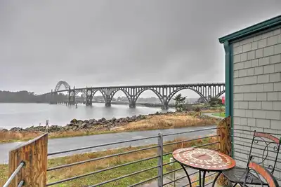 Image de Waterfront Newport Townhome w \/ vues incroyables!