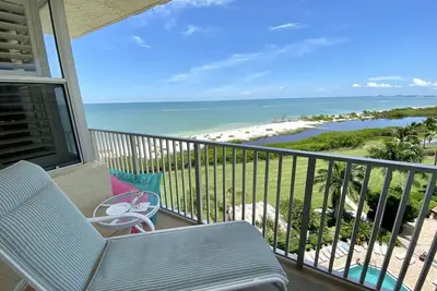 Image de Estero Beach & Tennis Club # 705b