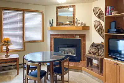 Image de Studio Ski-in / Ski-out avec balcon et piscine commune - activités toute l'année