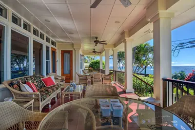 Image de Honu La'e - 4 chambres, 4 salles de bain face à la mer Maison de vacances à Poipu avec A \/ C
