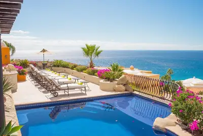 Image de Villa Las Flores - Grandes vues sur l'océan Pacifique et style luxueux à Pedregal