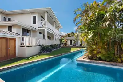 Image de Hale Aloha Kai: maison 5 Br \/ 4. 5 Ba à Koloa, pour 10 personnes