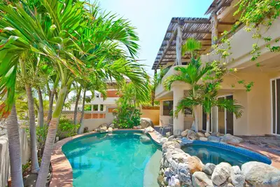 Image de Villa Ballena - Villa de charme avec aménagement paysager luxuriant à Great Cabo Location!