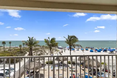 Image de Unité de coin de luxe front de mer directe avec vue sur le golfe et la plage à gogo! Wifi gratuit - Beach Place 206