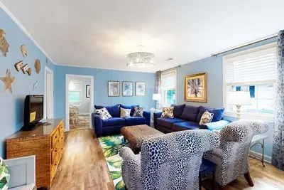 Image de Magnifique appartement pour animaux de compagnie pr����s de la plage avec v��randa, et terrasse!