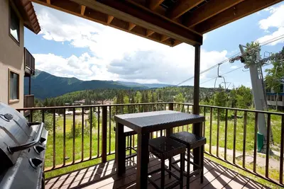 Image de True Ski in \/ Ski Out - Juste remodelé - Vues incroyables