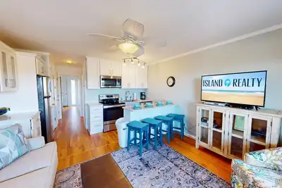 Image de Magnifique condo en bord de mer avec balcon priv�� et de belles vues sur l'océan
